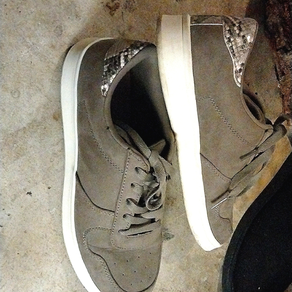 Arizona Jean Co Women's Shoes, Size 8.5